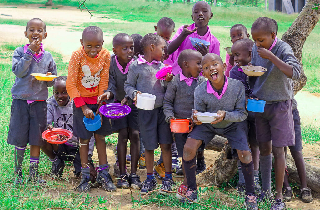 Barn i Kajiado som får stöd och utbildning genom New Life Mission
