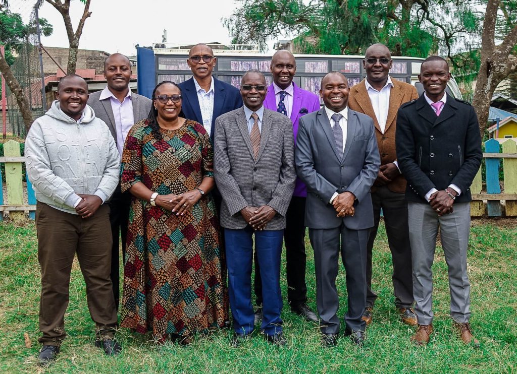 Ledarteamet i New Life Missions församling i Kenya